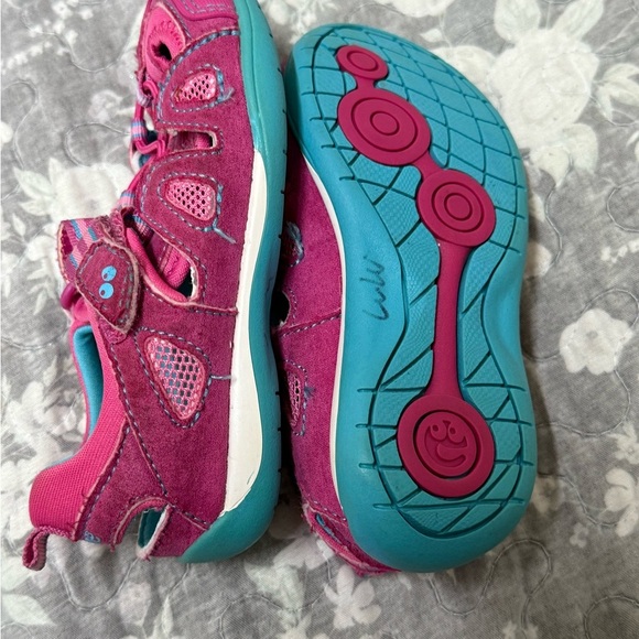 Stride Rite Pink and Teal Kids Sandals - Picture 8 of 9